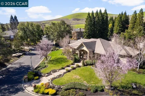 $2,998,000 | 20 Timberview Court, Danville, CA 94506