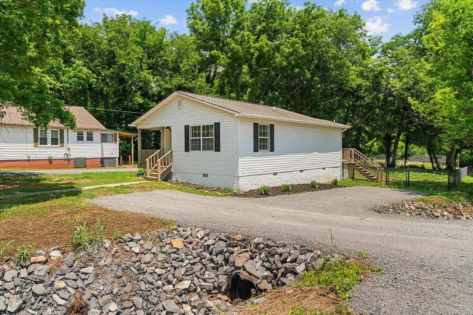 8956 Hiwassee Street Charleston, TN 37310 - Photo 6 of 47