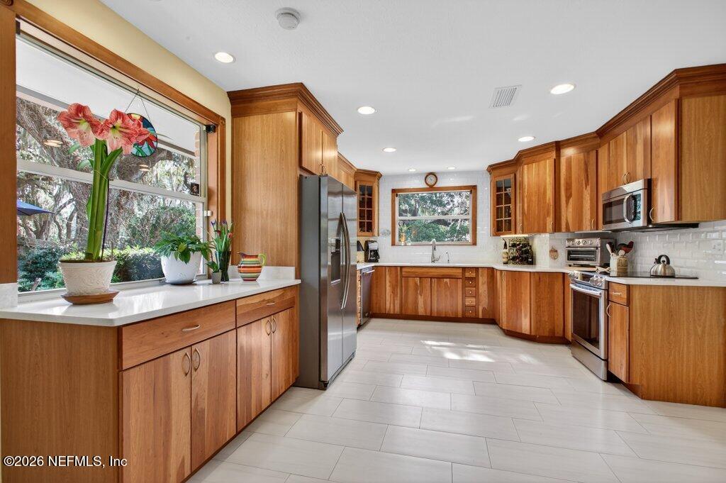 8349 Kim Road Jacksonville, FL 32217 - Photo 4 of 73 021-8349KimRoad-Jacksonville-FL-32217-SM