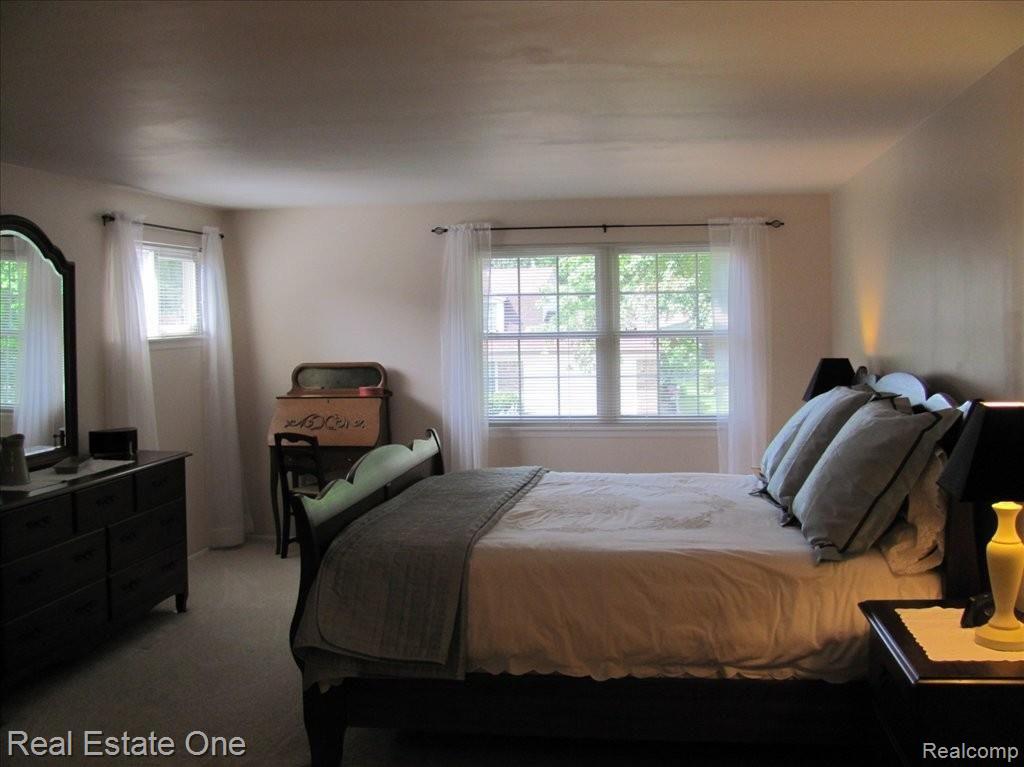 2100 Rutgers Drive Troy, MI 48085 - Photo 18 of 25 IMG_0371