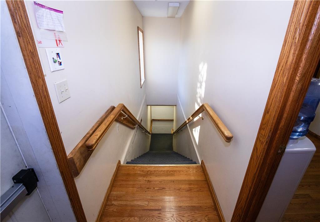 222 Rieger Road Butler, PA 16001 - Photo 20 of 41 a view of an entryway