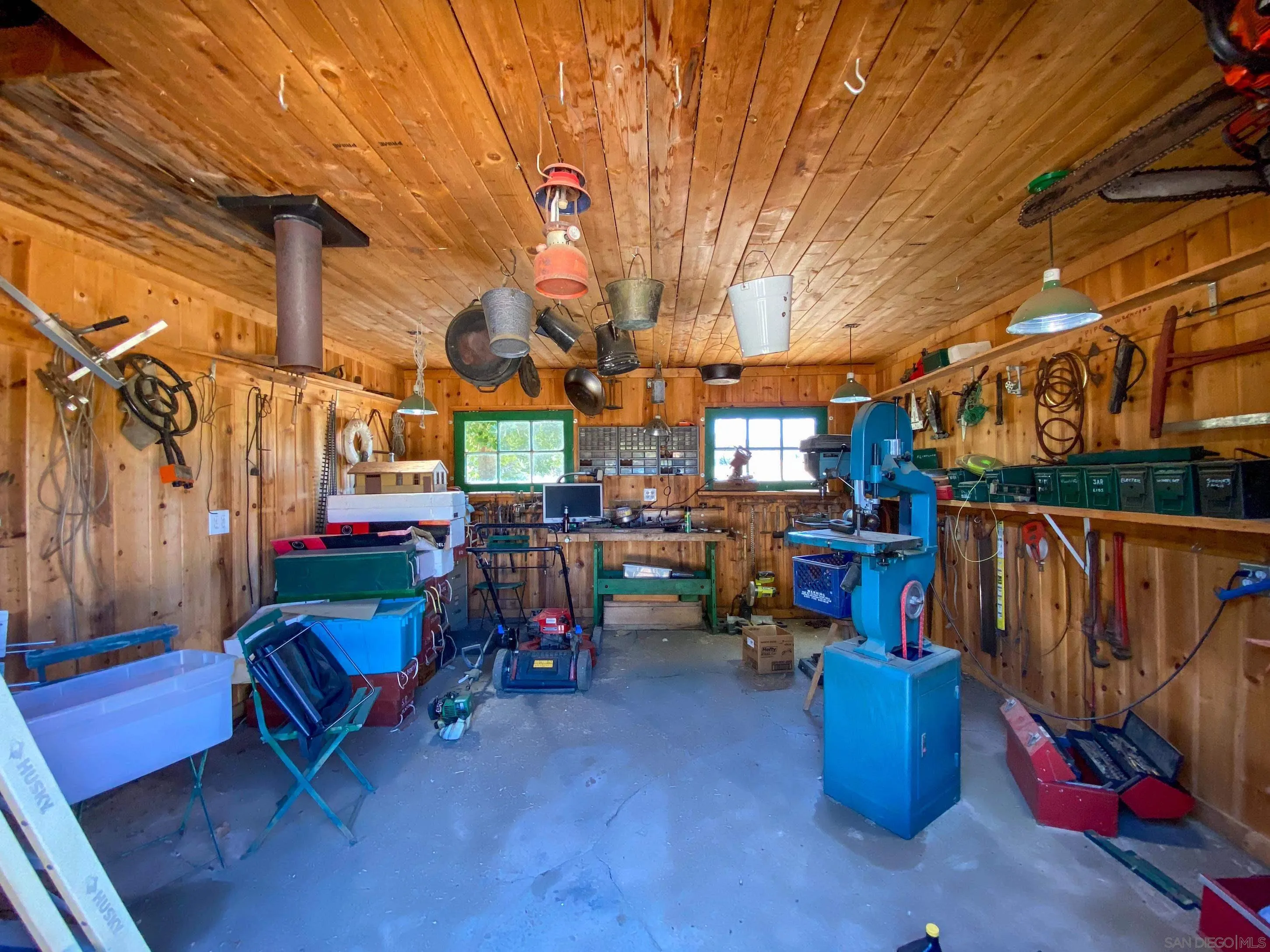 60815 Burnt Valley Road Anza, CA 92539 - Photo 13 of 40 a view of a chairs in a patio