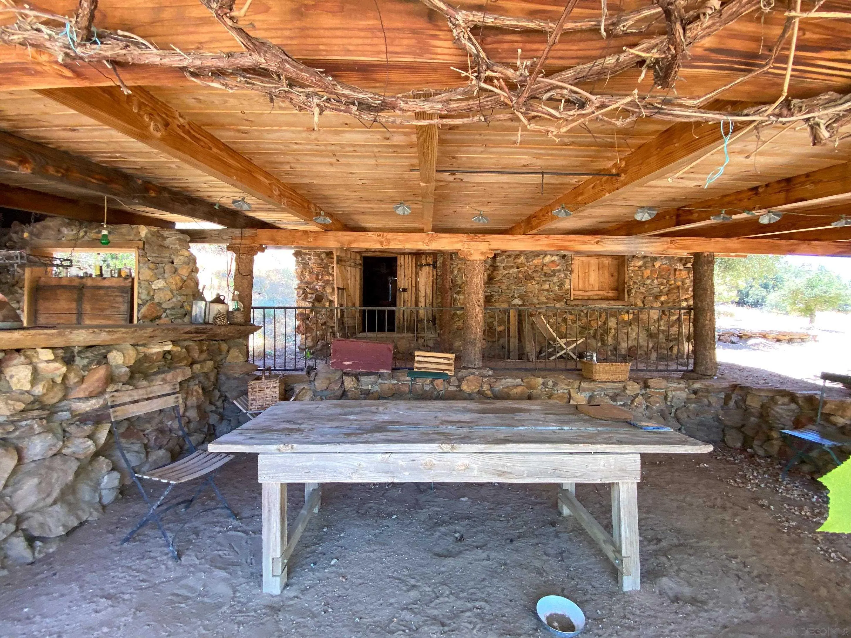 60815 Burnt Valley Road Anza, CA 92539 - Photo 28 of 40 a view of a room with wooden furniture