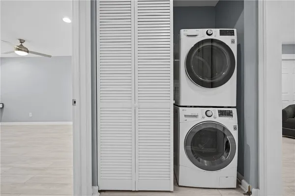 $189,900 | 209 Forest Hills, Unit 121, Rockport, TX 78382