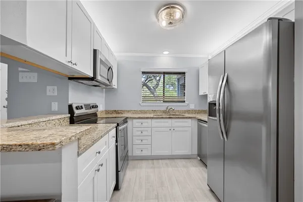 $189,900 | 209 Forest Hills, Unit 121, Rockport, TX 78382