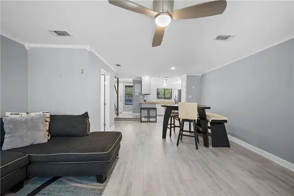 $189,900 | 209 Forest Hills, Unit 121, Rockport, TX 78382
