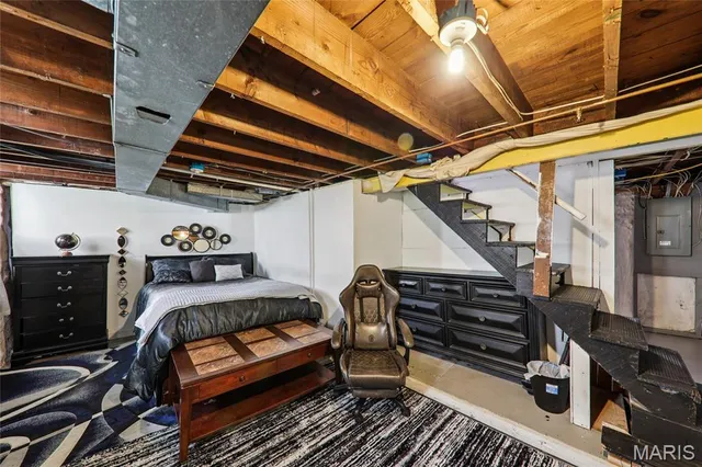 $369,900 | 5505 Milentz Avenue, St. Louis, MO 63109