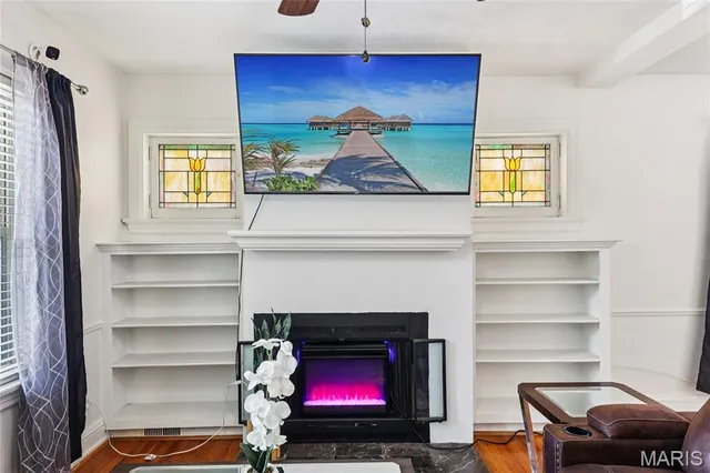 $369,900 | 5505 Milentz Avenue, St. Louis, MO 63109