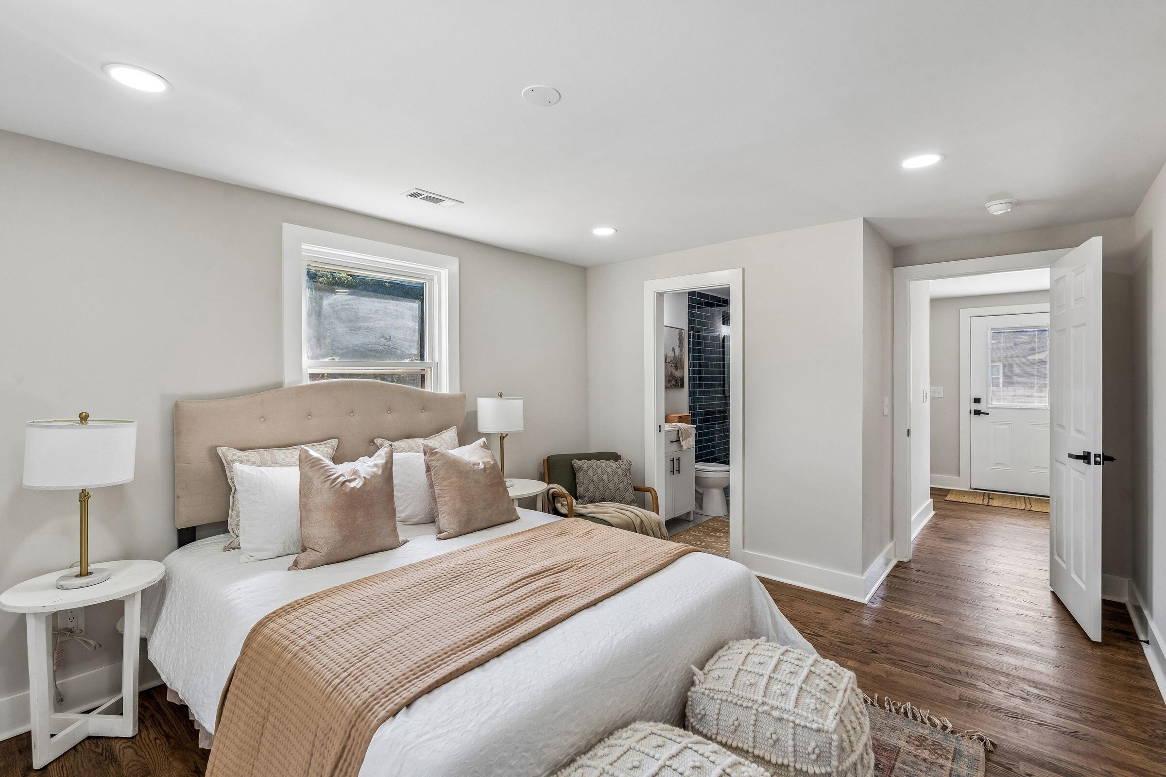1871 Grimball Road Charleston, SC 29412 - Photo 18 of 31 1871GrimballRd-KeenEyeMarketing-031