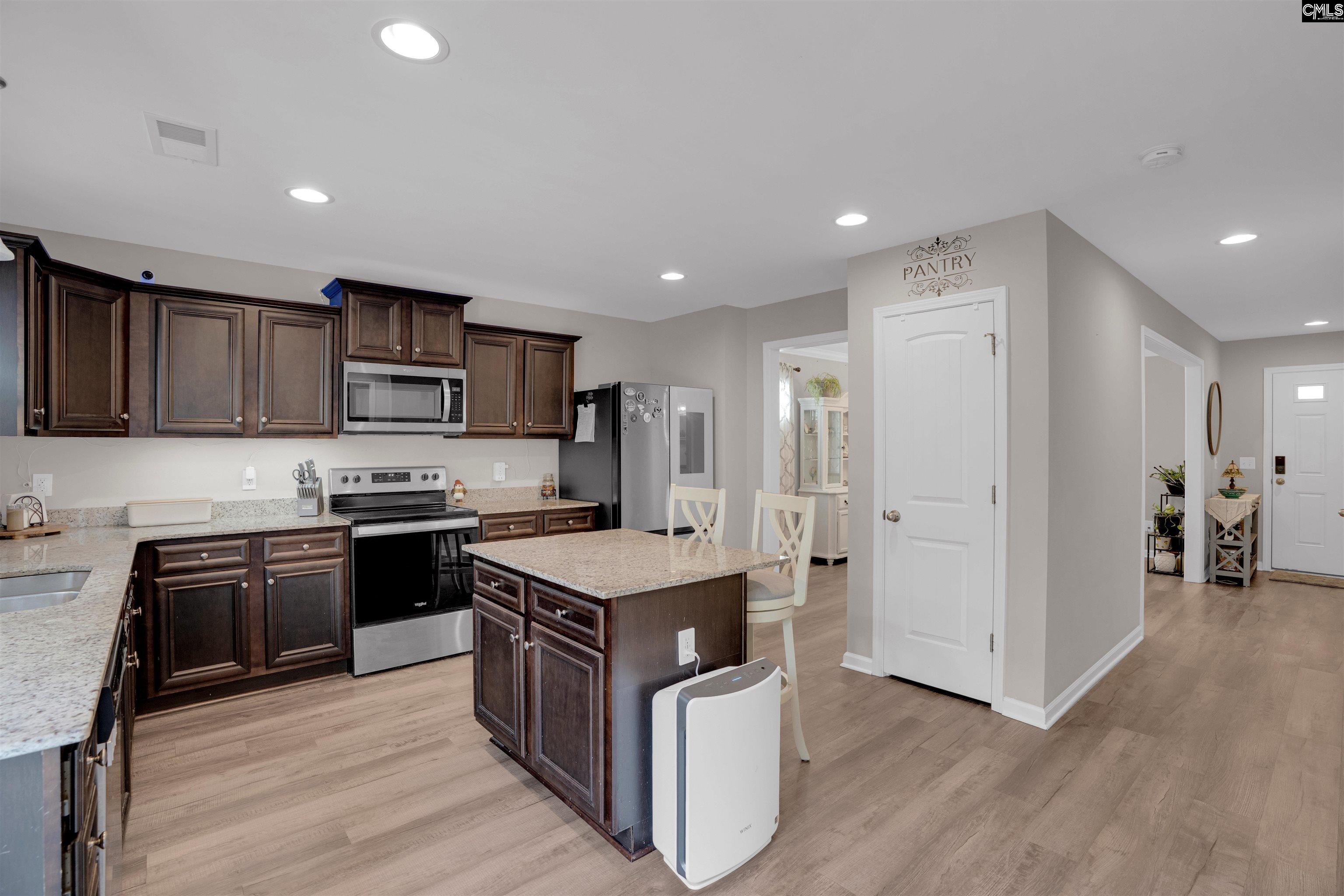 249 Harvester Loop Hopkins, SC 29061 - Photo 12 of 55 Gallery Image 12