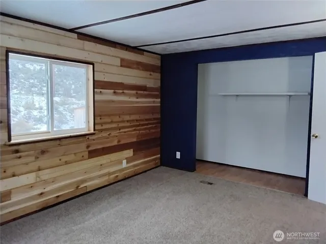 $243,000 | 20 Round Up Road, Oroville, WA 98844