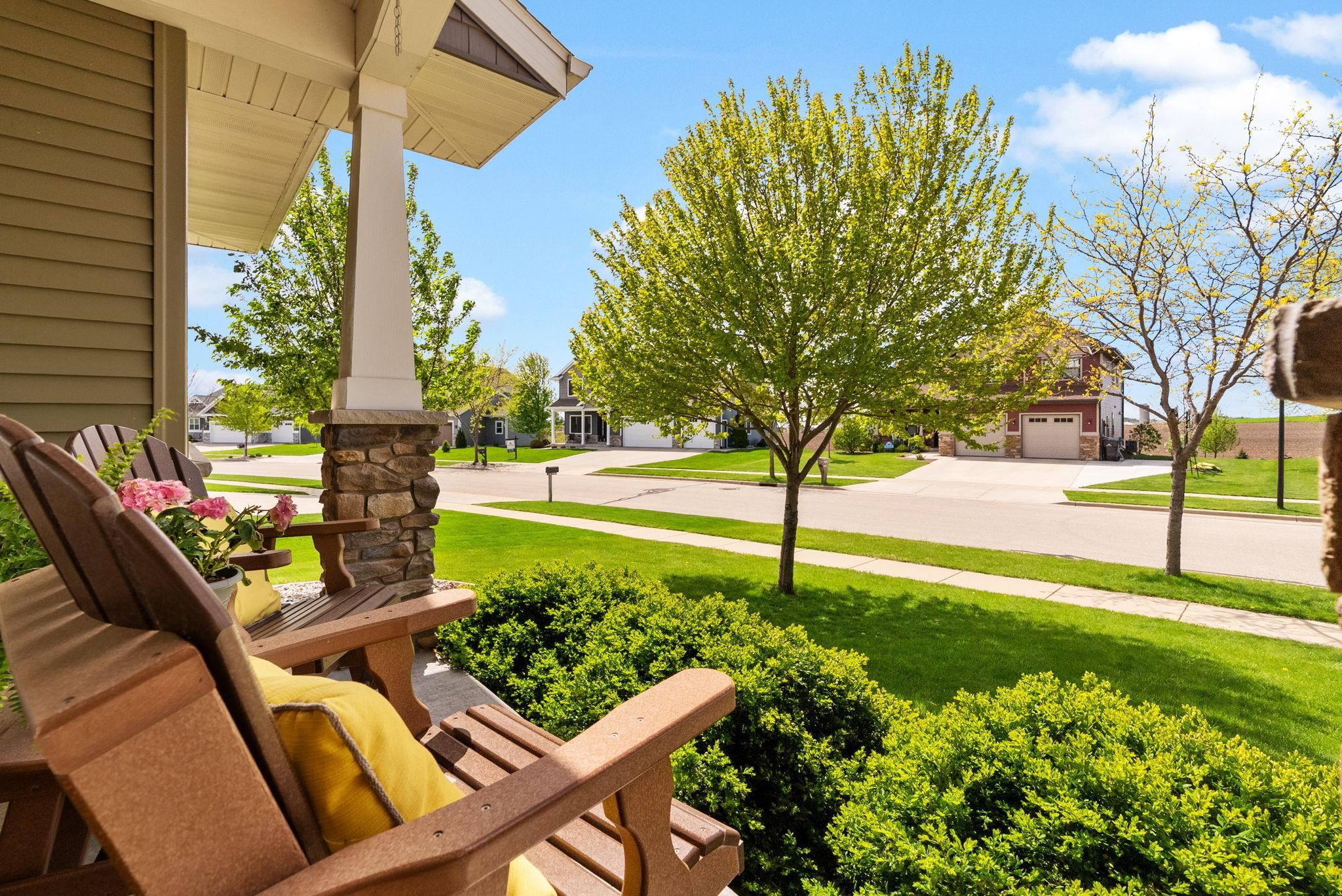 1411 Spahn Drive Waunakee, WI 53597 - Photo 3 of 36