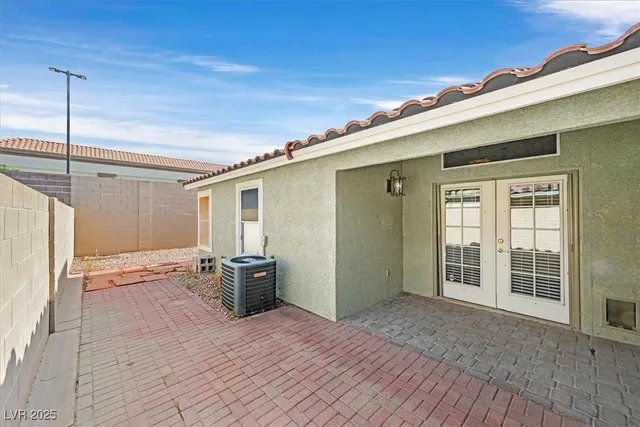 $1,795 | 100 Painted Valley Street, Henderson, NV 89074