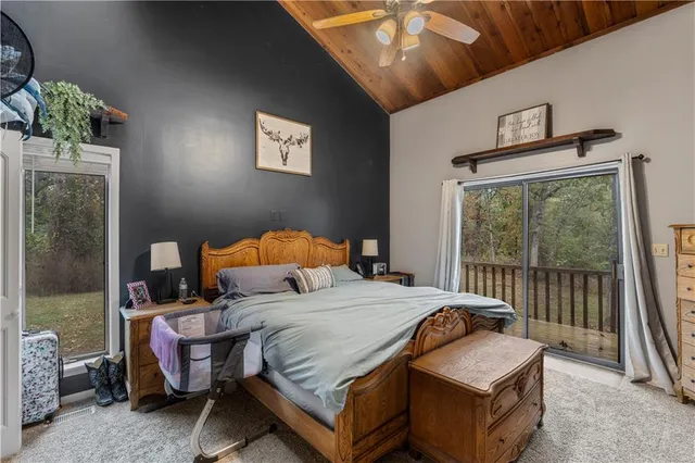 $875,000 | 23529 East Overland Road, Nevada, MO 64772