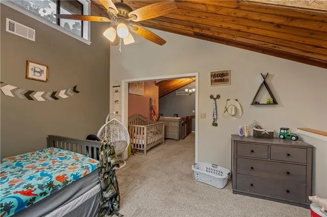 $875,000 | 23529 East Overland Road, Nevada, MO 64772