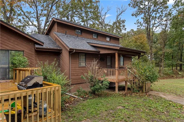 $875,000 | 23529 East Overland Road, Nevada, MO 64772