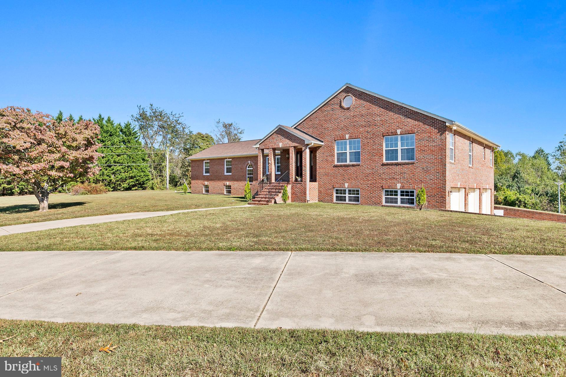6085 Huntingtown Road Huntingtown, MD 20639 - Photo 3 of 36