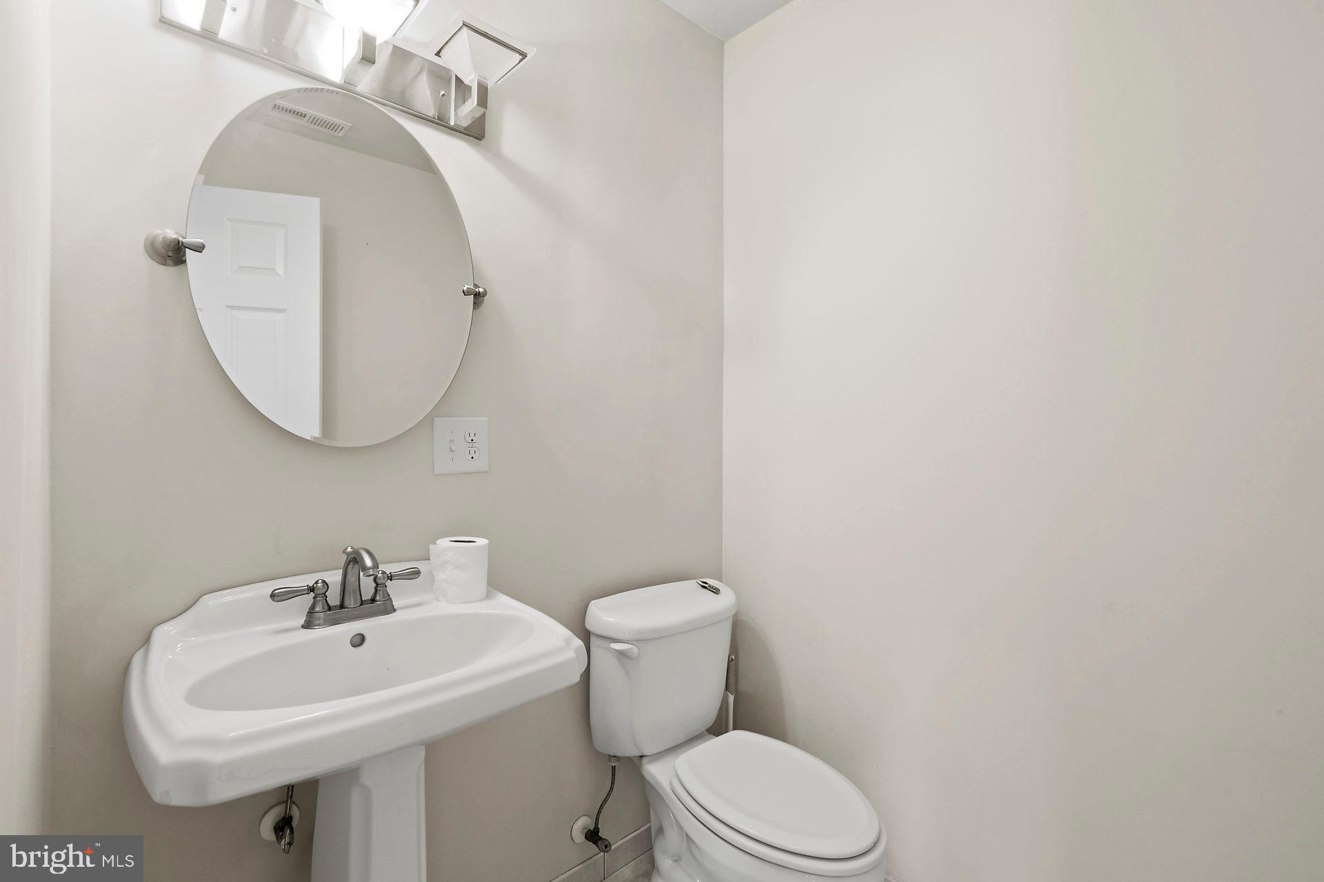 6085 Huntingtown Road Huntingtown, MD 20639 - Photo 23 of 36