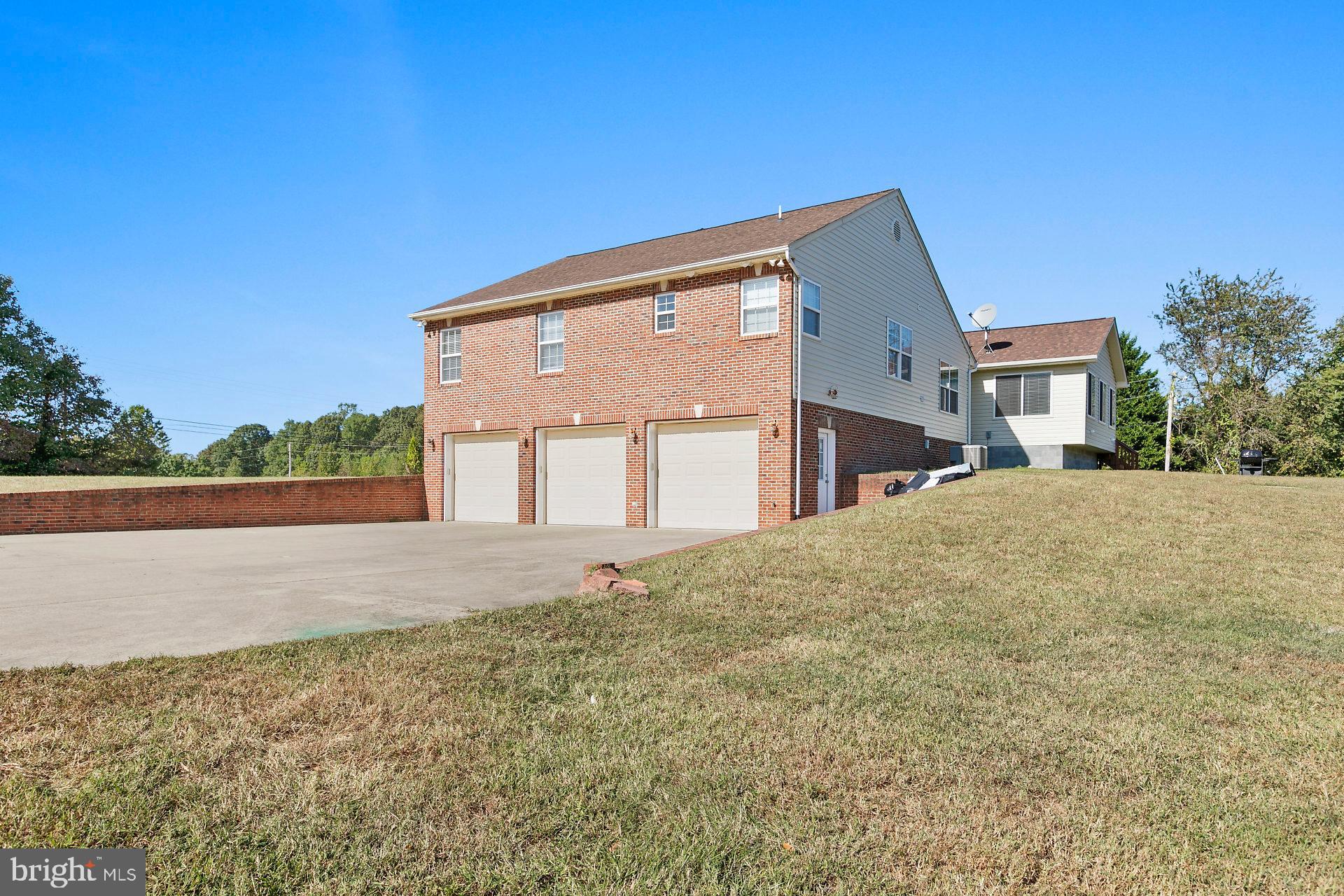 6085 Huntingtown Road Huntingtown, MD 20639 - Photo 33 of 36