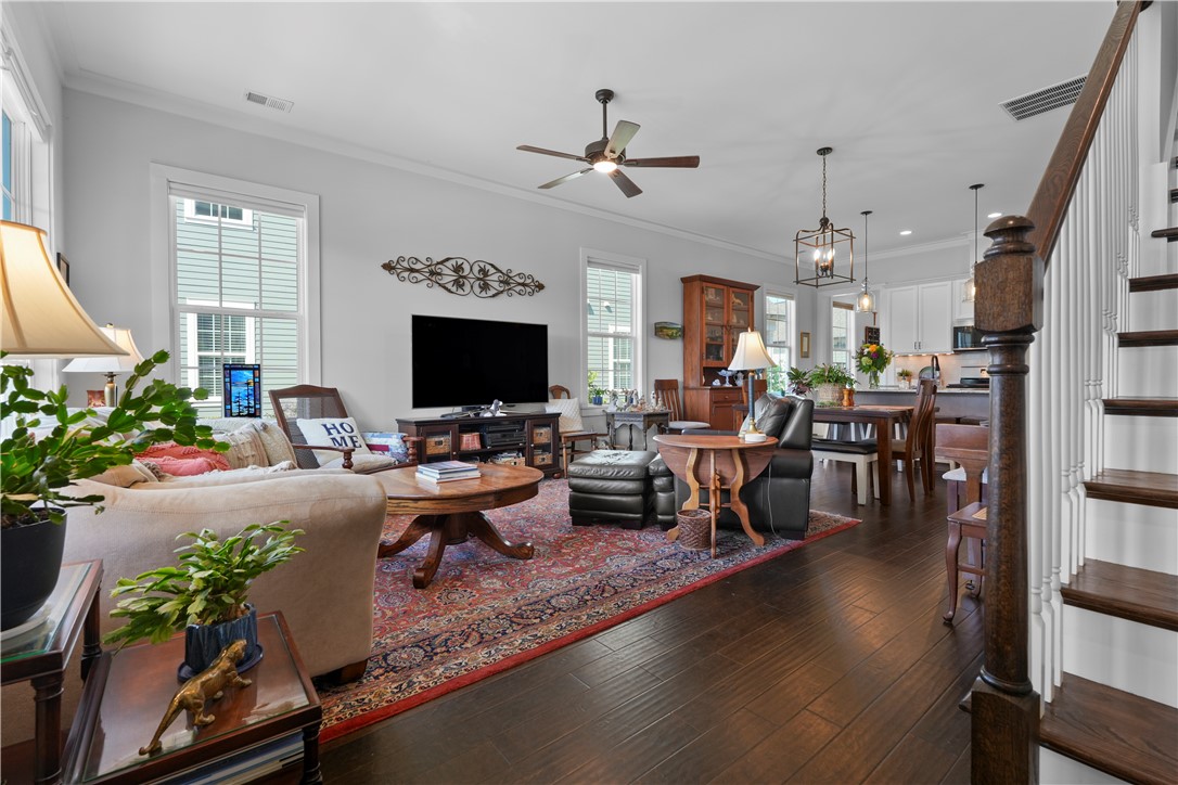 130 Tuttle Street Clemson, SC 29631 - Photo 3 of 29 Welcome in! Comfortable open living.