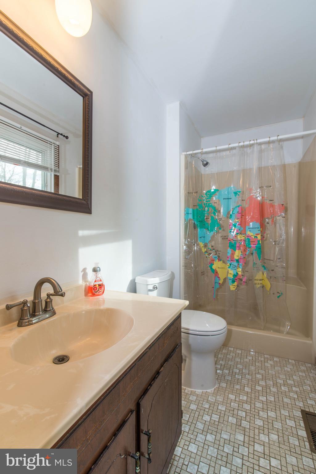 477 Streaker Road Sykesville, MD 21784 - Photo 26 of 48 Master Bath