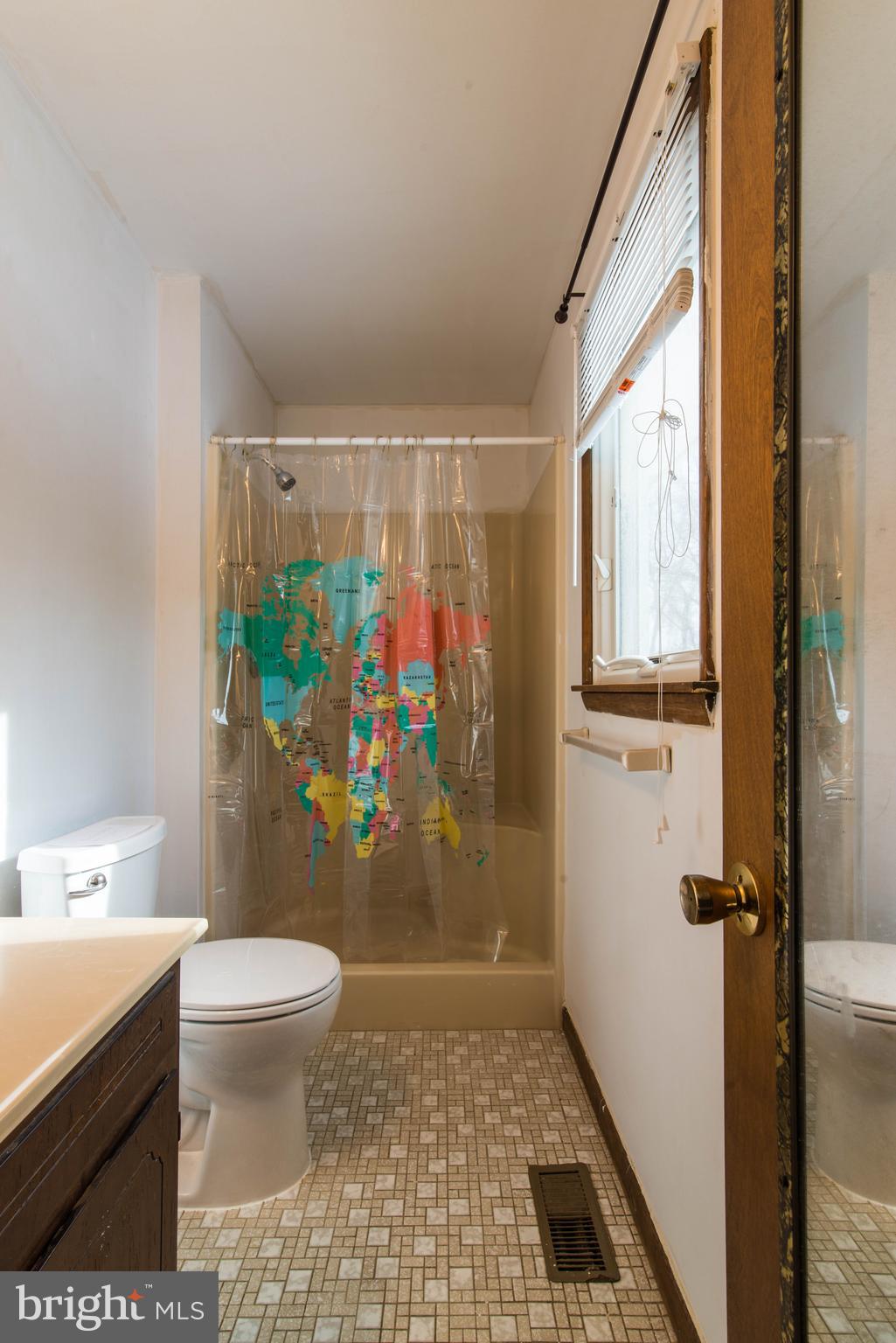 477 Streaker Road Sykesville, MD 21784 - Photo 27 of 48 Master Bath