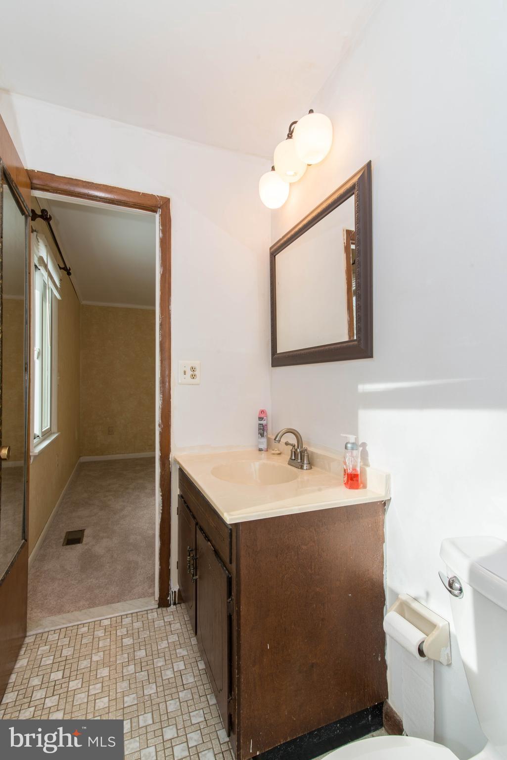 477 Streaker Road Sykesville, MD 21784 - Photo 29 of 48 Master Bath