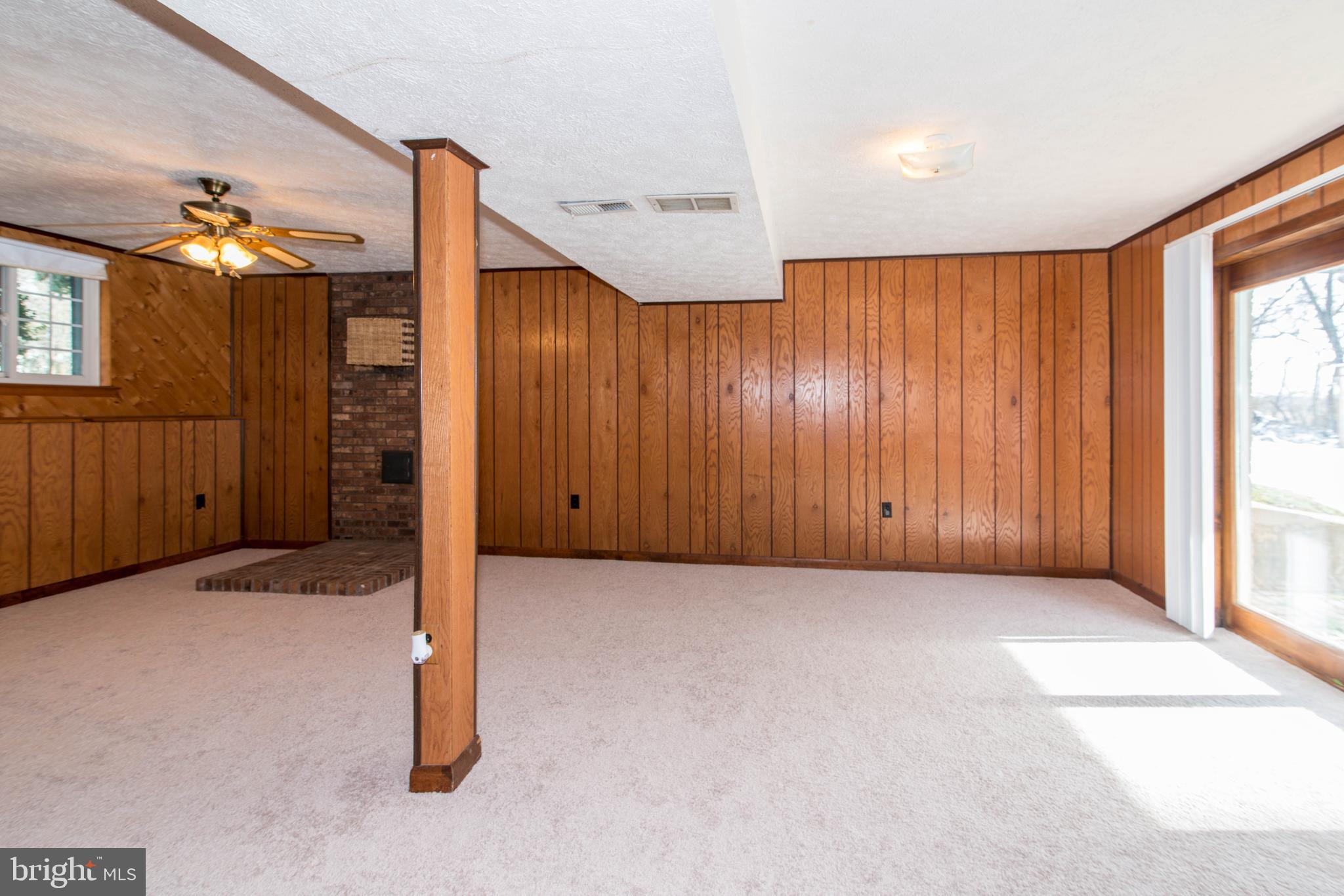 477 Streaker Road Sykesville, MD 21784 - Photo 33 of 48 Family Room