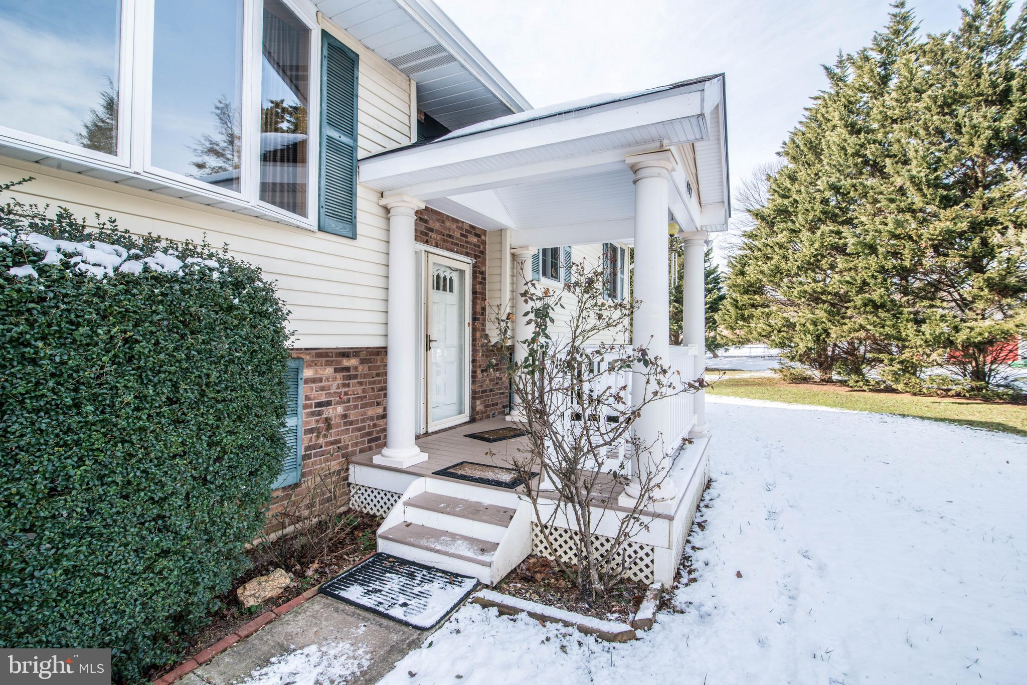 477 Streaker Road Sykesville, MD 21784 - Photo 5 of 48 Front