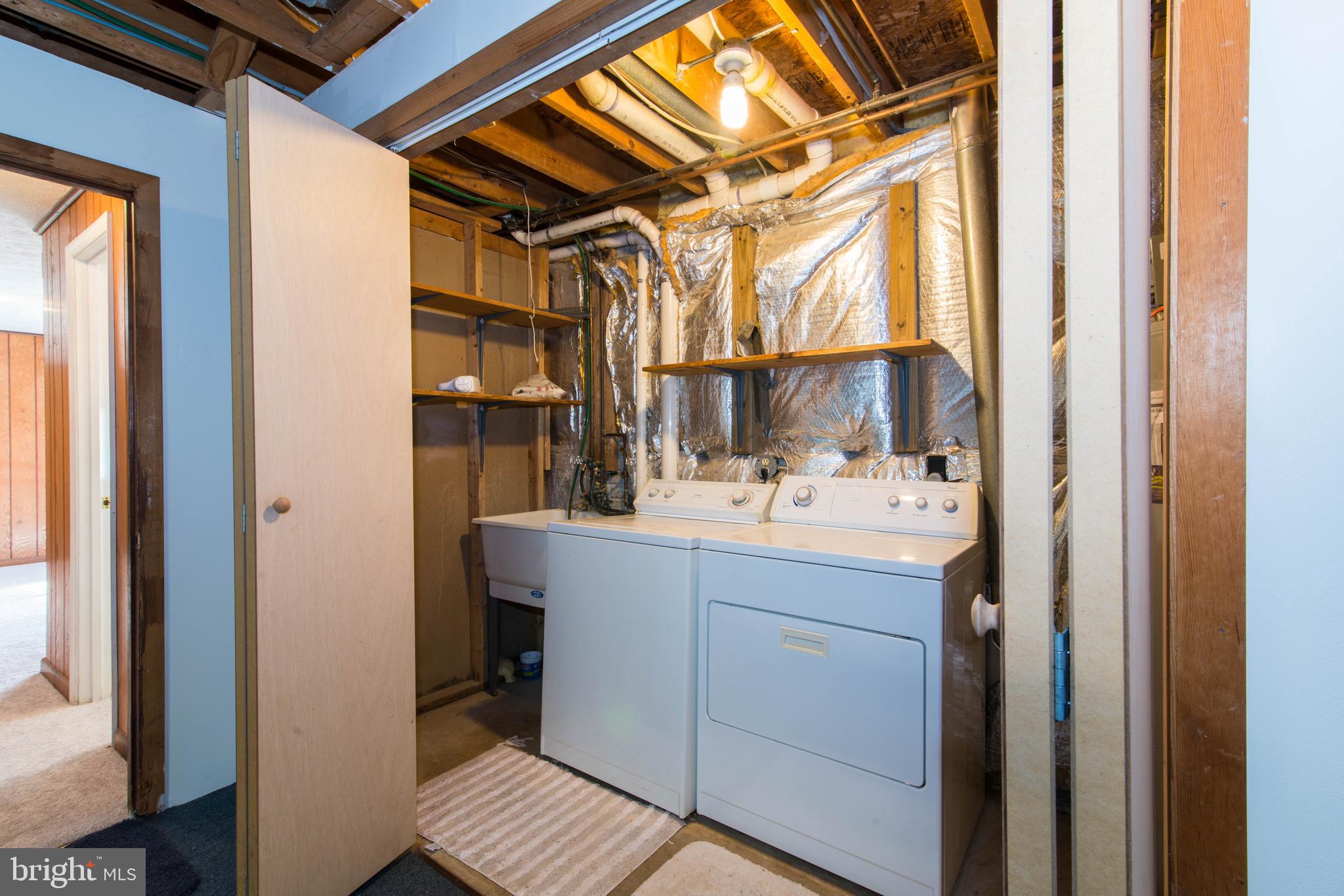 477 Streaker Road Sykesville, MD 21784 - Photo 41 of 48 Laundry