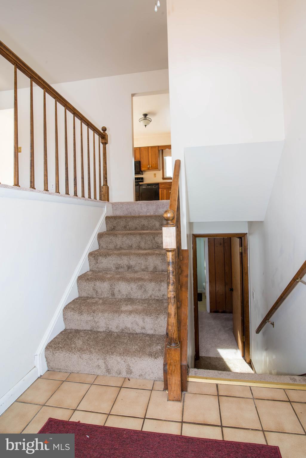 477 Streaker Road Sykesville, MD 21784 - Photo 6 of 48 Foyer