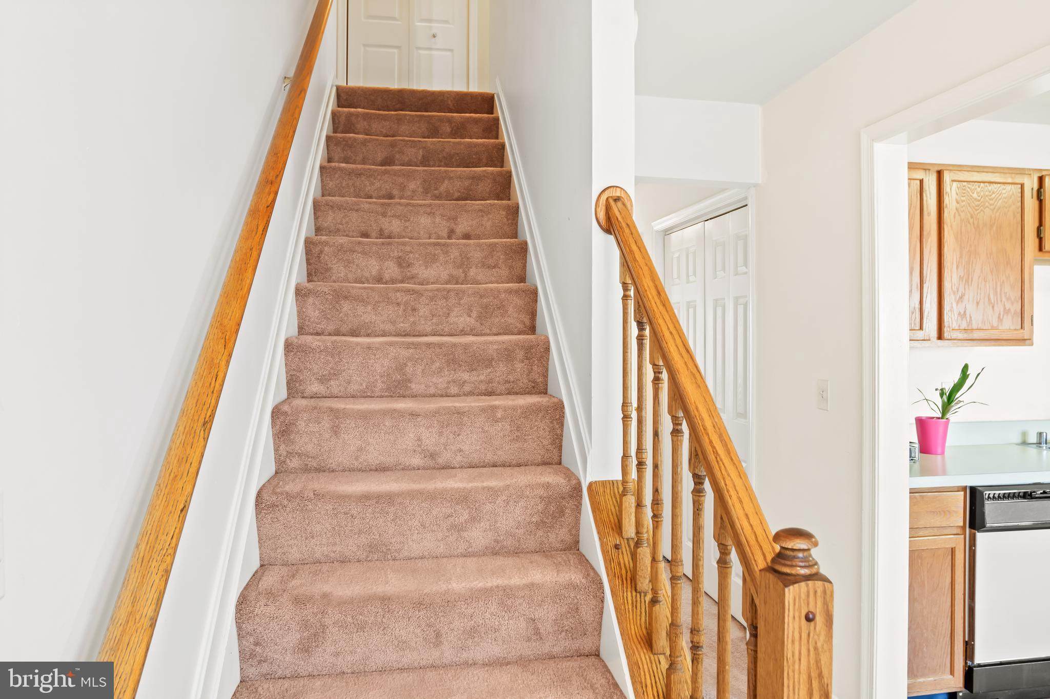 2230 Conquest Way Odenton, MD 21113 - Photo 5 of 47 a view of entryway