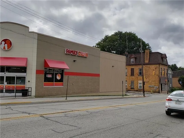 $795 | 1120 East Swissvale Avenue, Unit FIRST, Pittsburgh, PA 15221