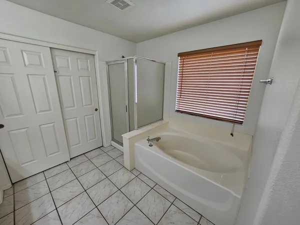 $2,395 | 2193 East Brooks Street, Gilbert, AZ 85296