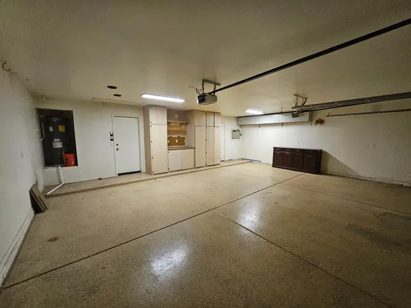 $2,395 | 2193 East Brooks Street, Gilbert, AZ 85296