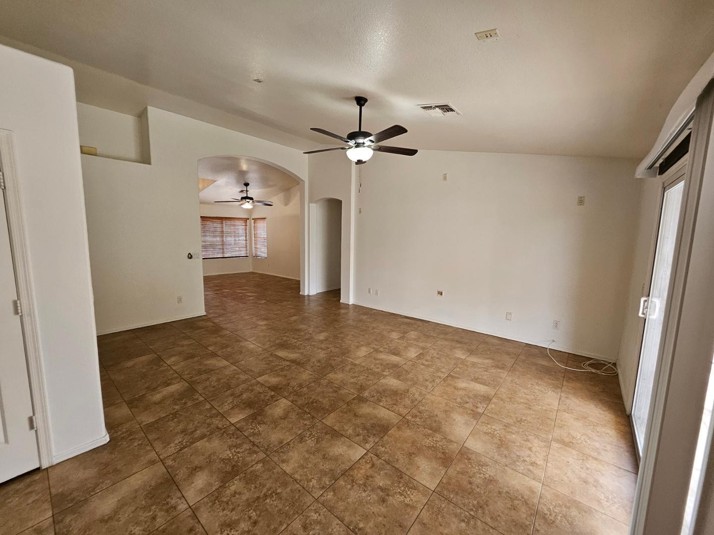 2193 East Brooks Street Gilbert, AZ 85296 - Photo 6 of 19 Photo #6