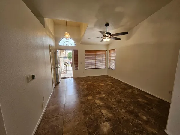 $2,395 | 2193 East Brooks Street, Gilbert, AZ 85296