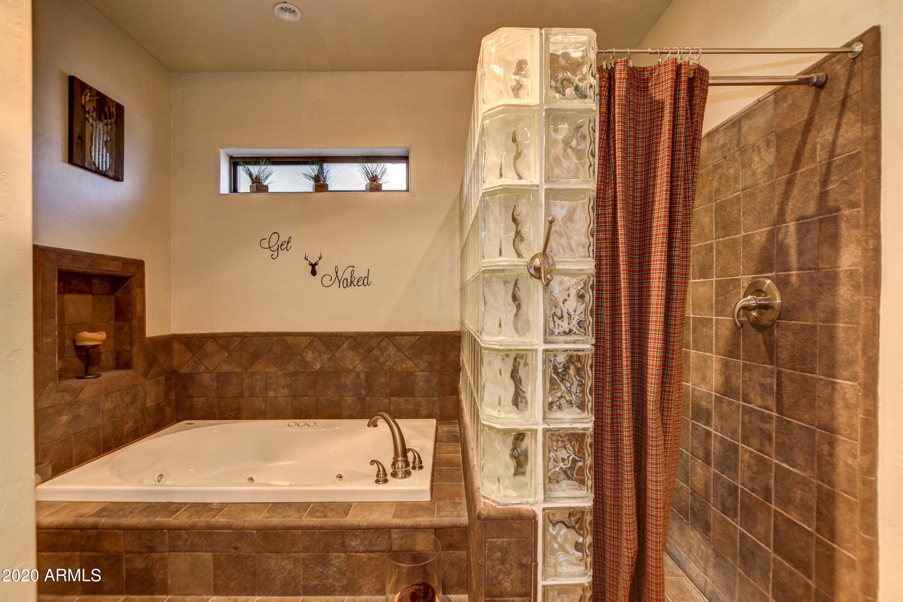 2870 Tunnel Road Prescott, AZ 86303 - Photo 21 of 28 Bathroom 1