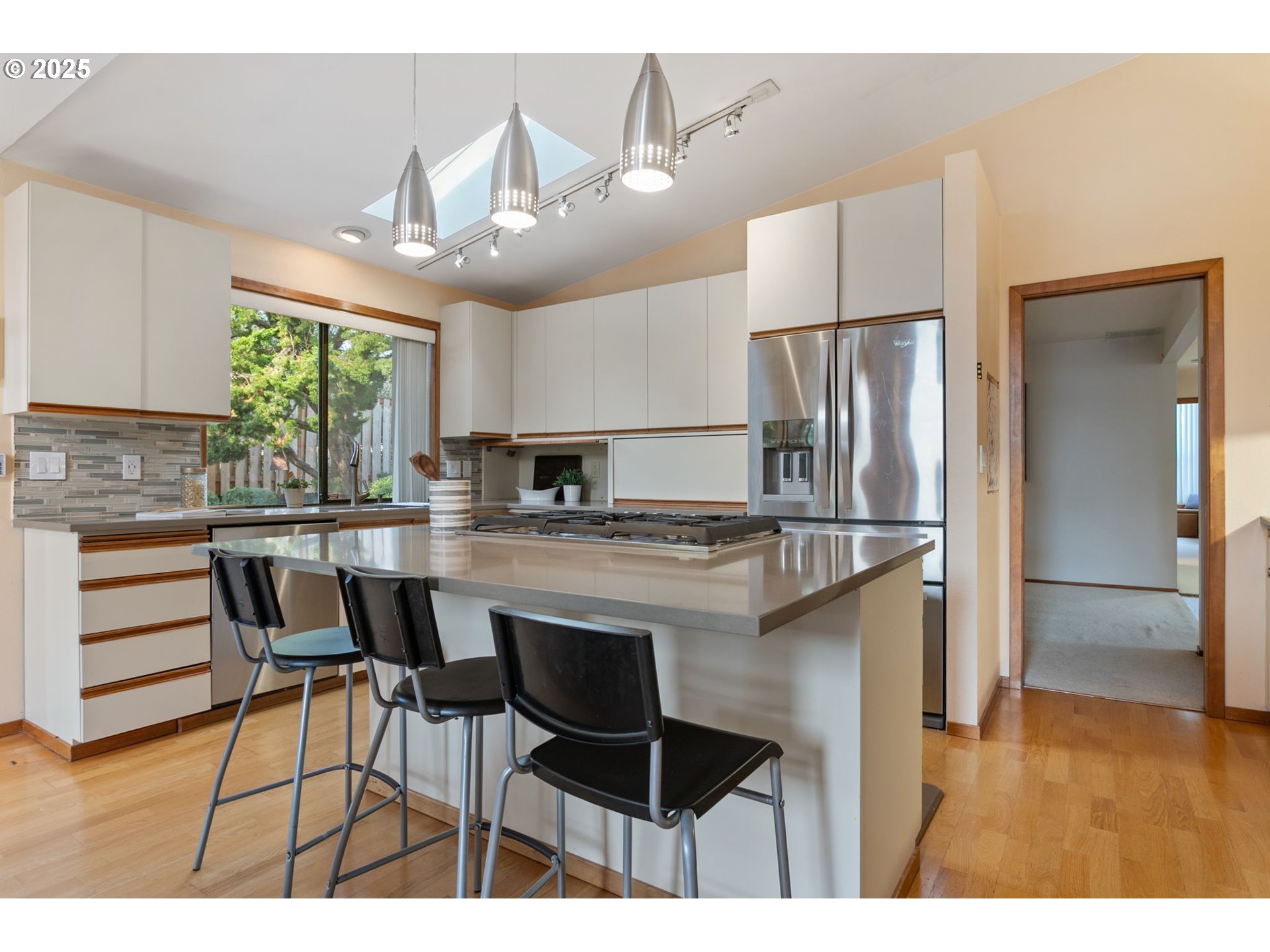 13159 Northwest Dumar Street Portland, OR 97229 - Photo 13 of 48 Gallery Image 13