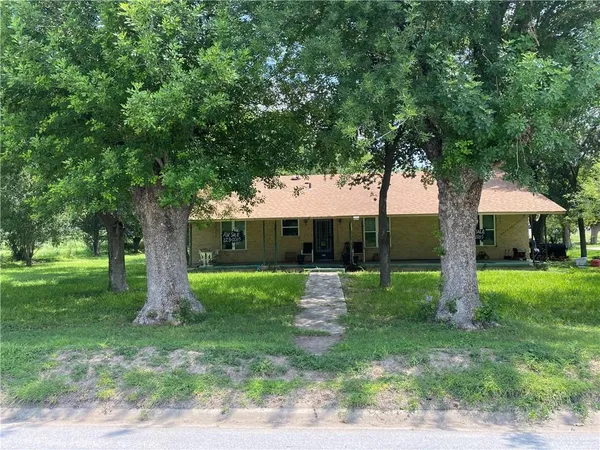 $435,000 | 400 West Houston Avenue, McAllen, TX 78501