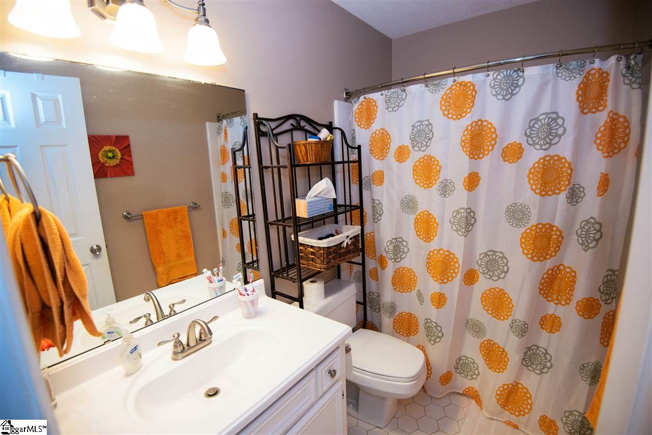 100 Devenger Pointe Greer, SC 29650 - Photo 30 of 32 Gallery Image 30