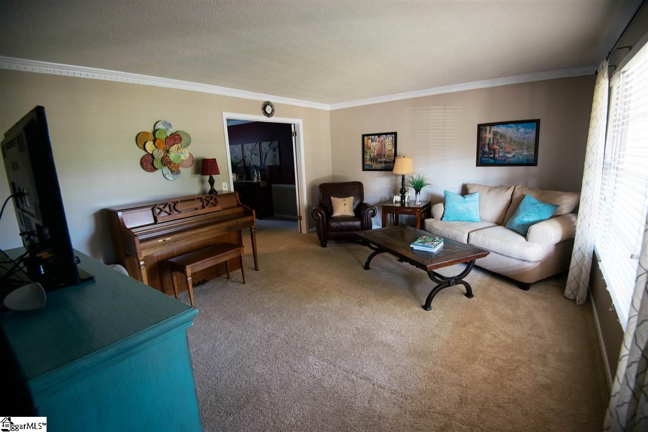 100 Devenger Pointe Greer, SC 29650 - Photo 10 of 32 Gallery Image 10