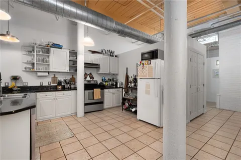 $309,900 | 1117 Douglas Avenue, Unit 103, North Providence, RI 02904