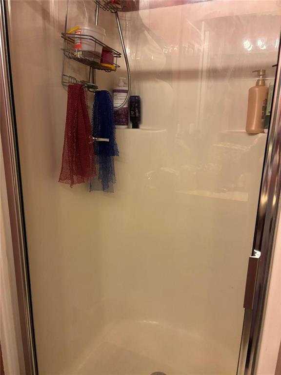 159 Windcroft Lane Northwest Acworth, GA 30101 - Photo 15 of 25 a view of hallway with shower