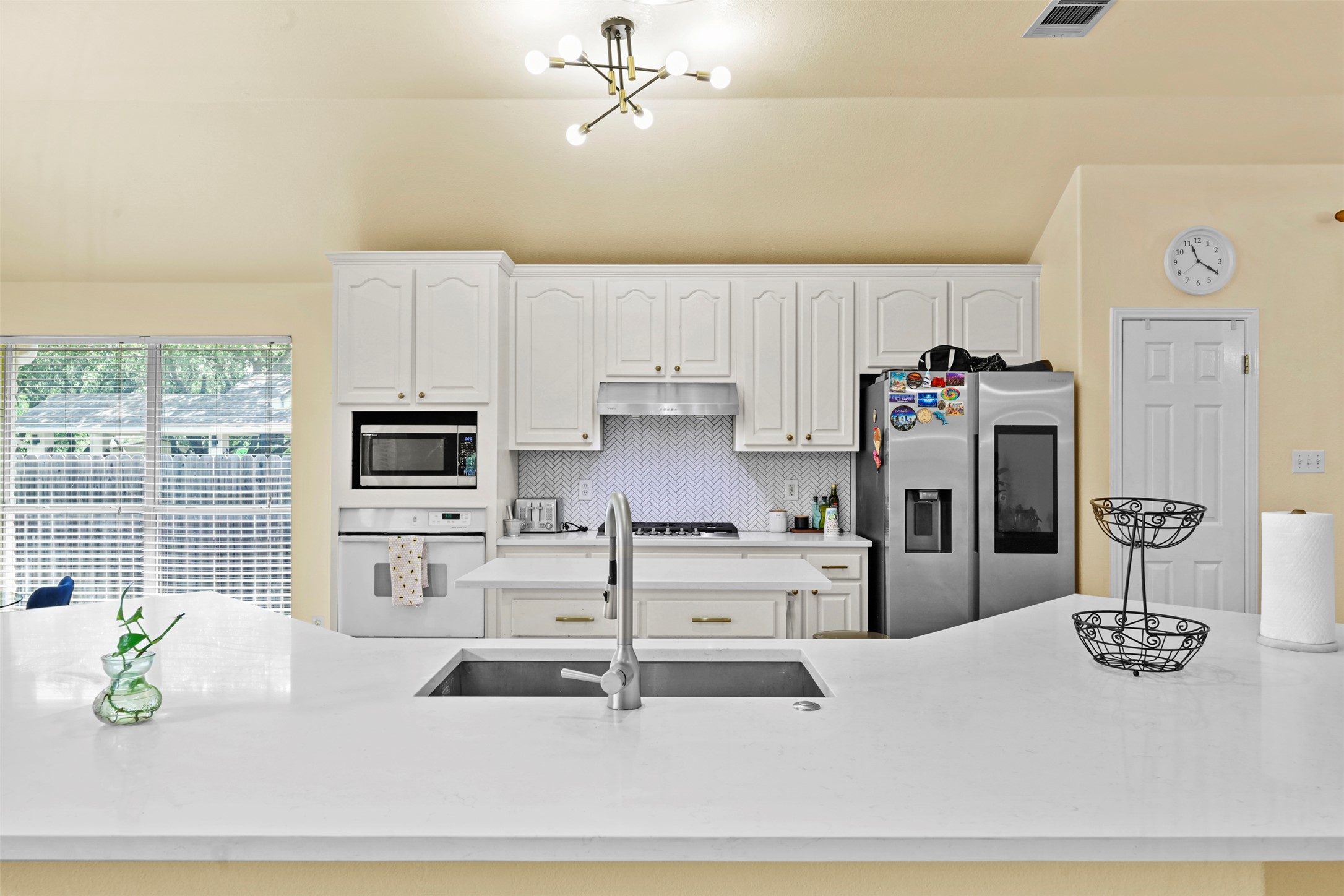 6006 Barletta Road Round Rock, TX 78681 - Photo 6 of 37 Gallery Image 6