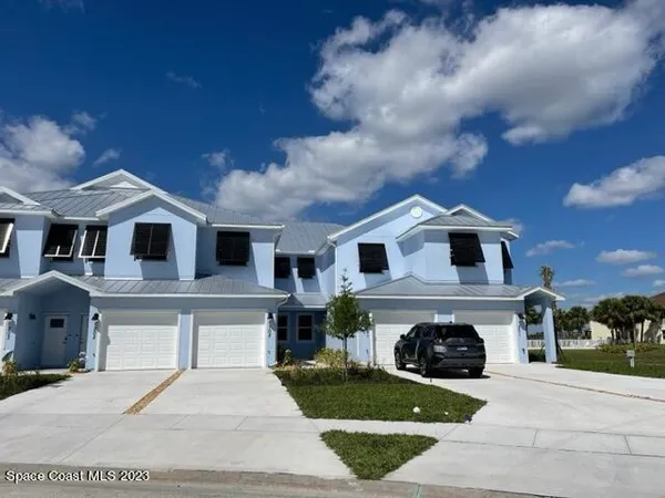 $2,300 | 3930 Playa Del Sol Drive, Unit 201, Rockledge, FL 32955