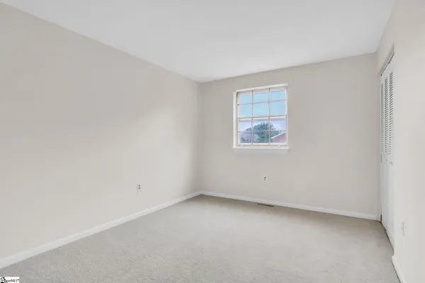 $134,500 | 2530 East North Street, Unit 11B, Greenville, SC 29615