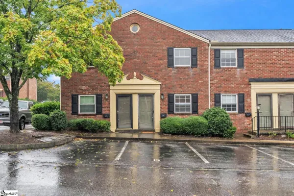 $134,500 | 2530 East North Street, Unit 11B, Greenville, SC 29615