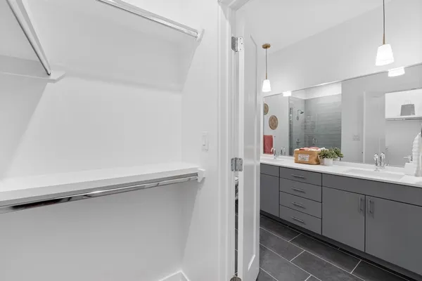 $300,000 | 4801 Springdale Road, Unit 2010, Austin, TX 78723