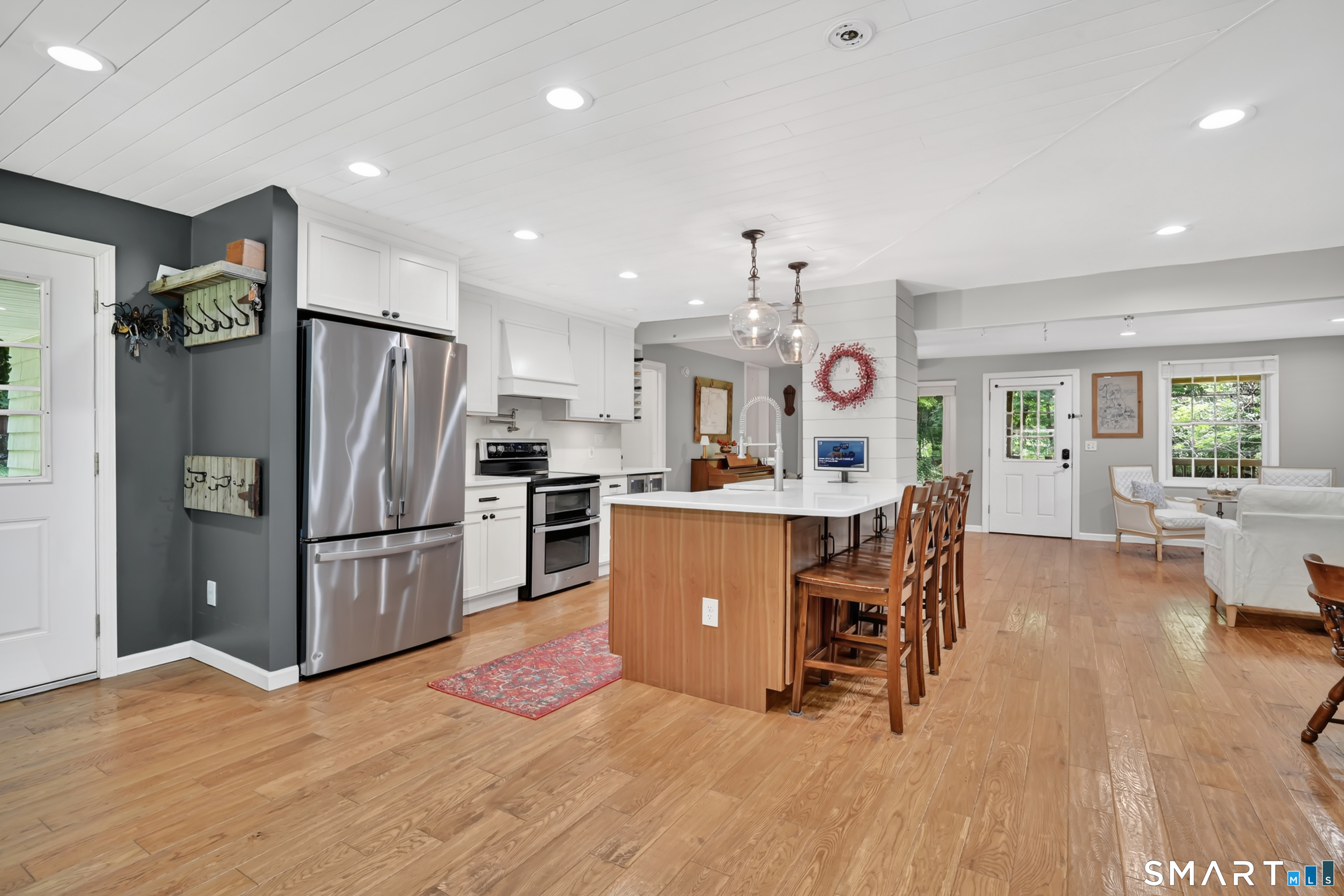 318 James Road Ashford, CT 06278 - Photo 9 of 38
